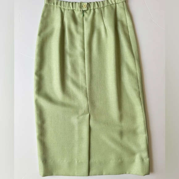 Vintage 90s Pastel Green Skirt Suit Set Henry Lee Petites 8P Career Workwear - Picture 4 of 8